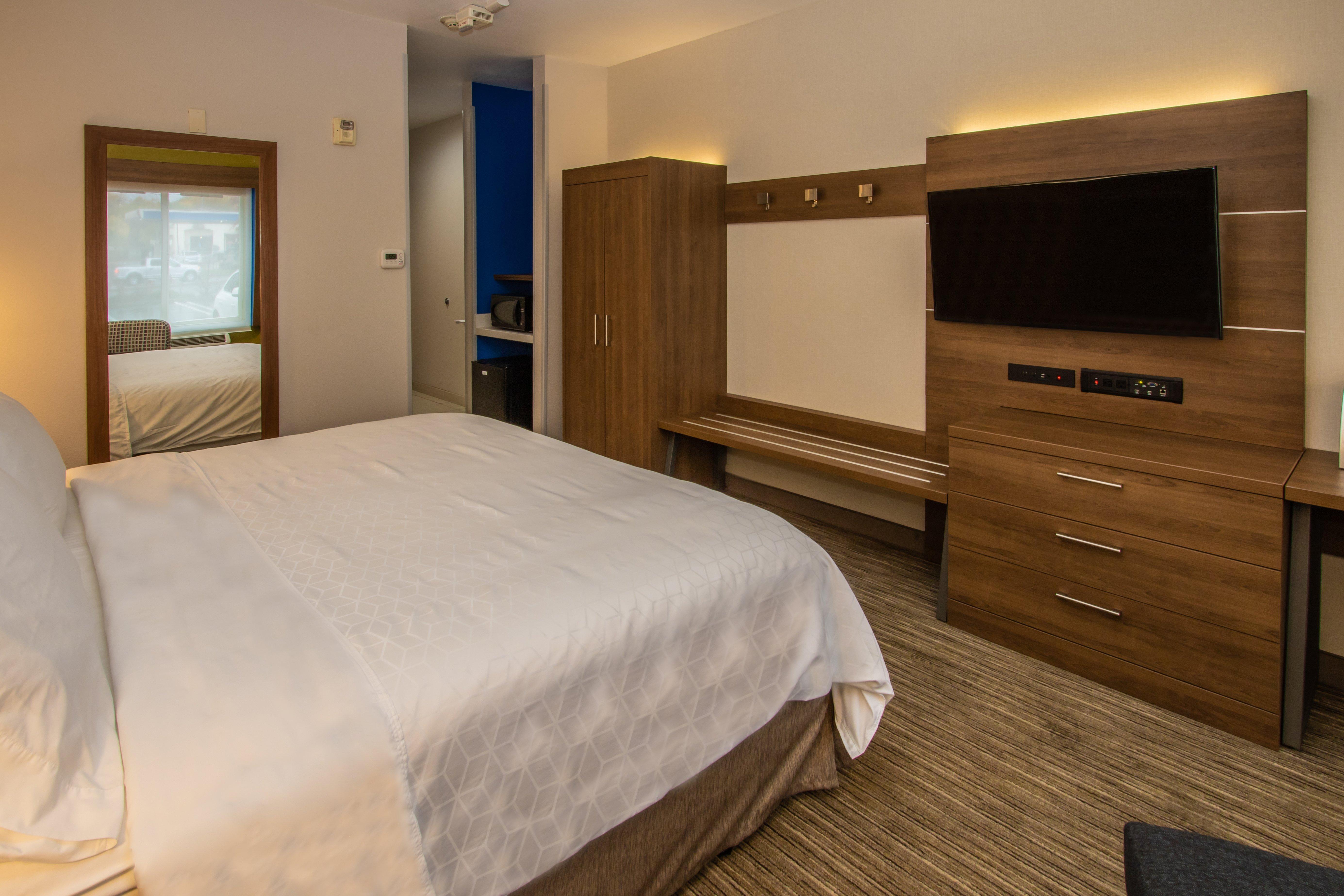 Holiday Inn Express Hotel & Suites Roseville - Galleria Area By Ihg Eksteriør bilde