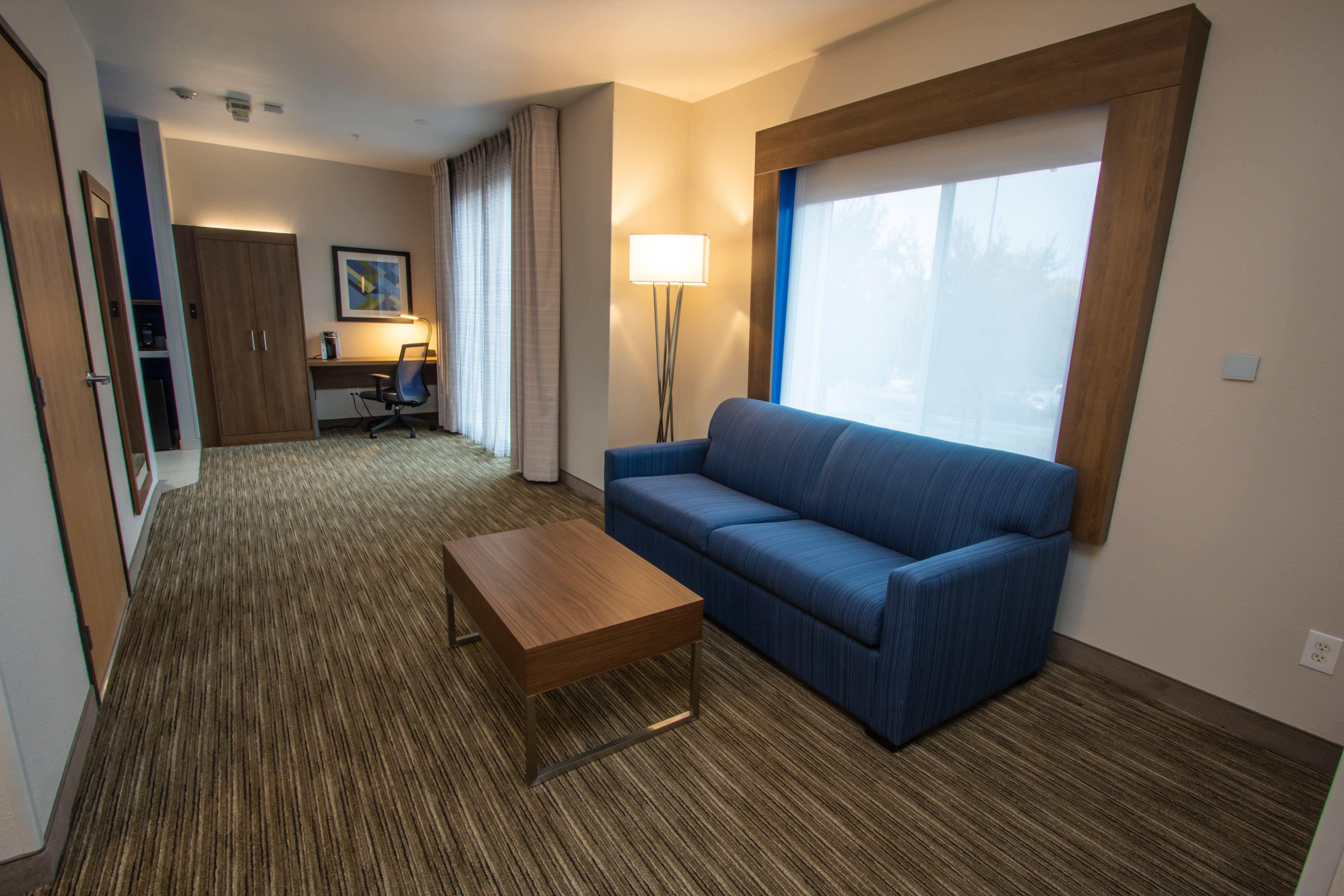 Holiday Inn Express Hotel & Suites Roseville - Galleria Area By Ihg Eksteriør bilde